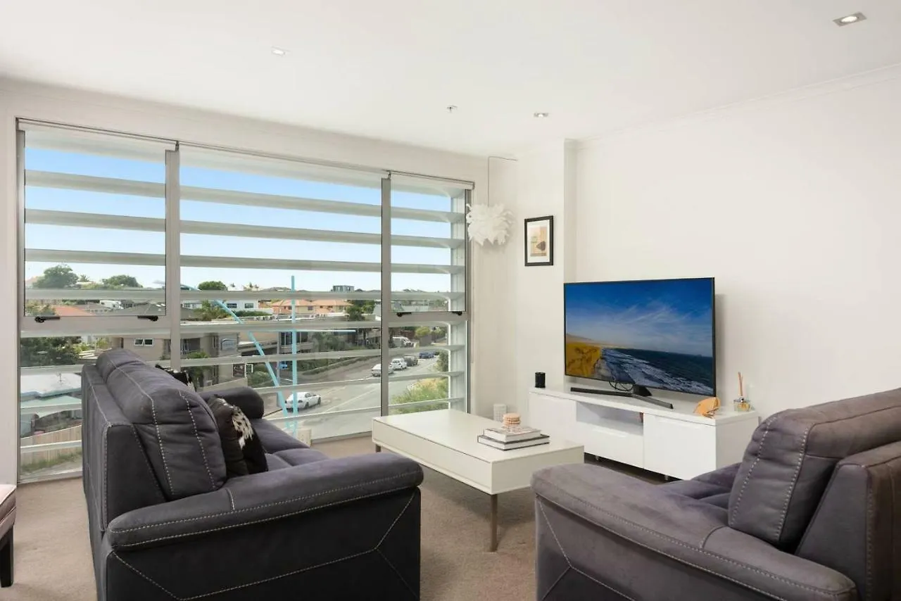 Apartment Awesome Downtown Location - Park The Car And Walk To Everything ! Mount Maunganui New Zealand